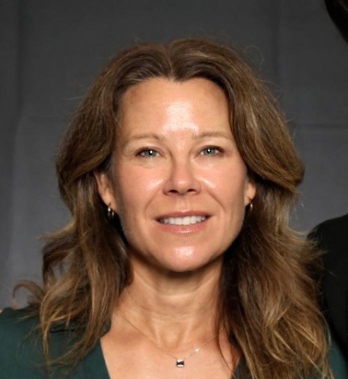 A photo of Jennifer Seminara.